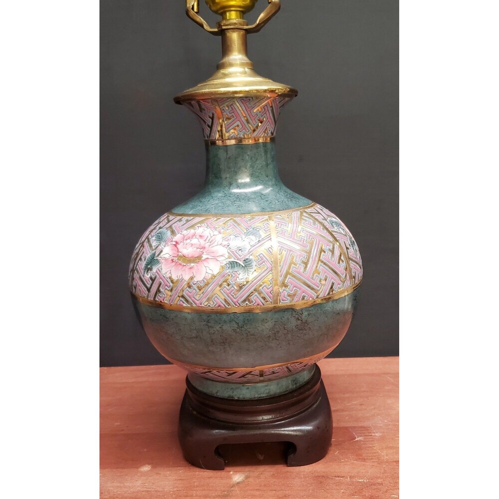 Vintage Chinoiserie Floral Urn Table Lamp - Picture 2 of 12